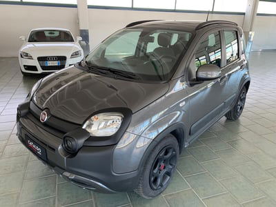 Fiat Panda 1.0 FireFly S&S Hybrid City Cross usata