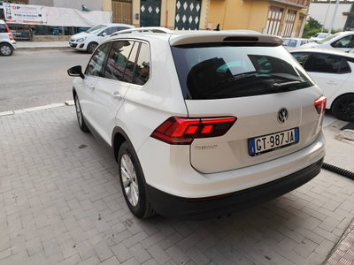 Volkswagen Tiguan Allspace 2.0 tdi R-Line 150cv dsg (14)
