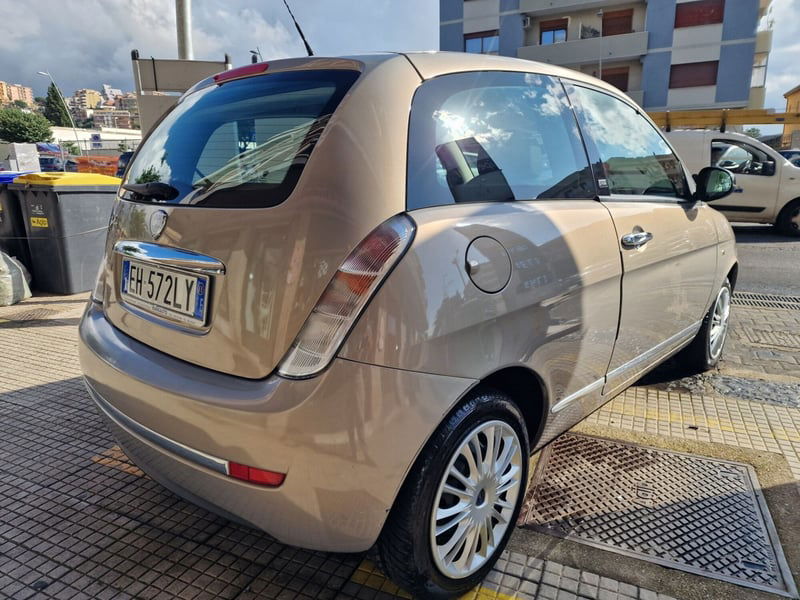 Lancia Ypsilon 1.2 69 CV Diva