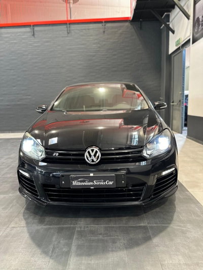 Volkswagen Golf 2.0 TSI 4mot. DSG 5p. R (3)