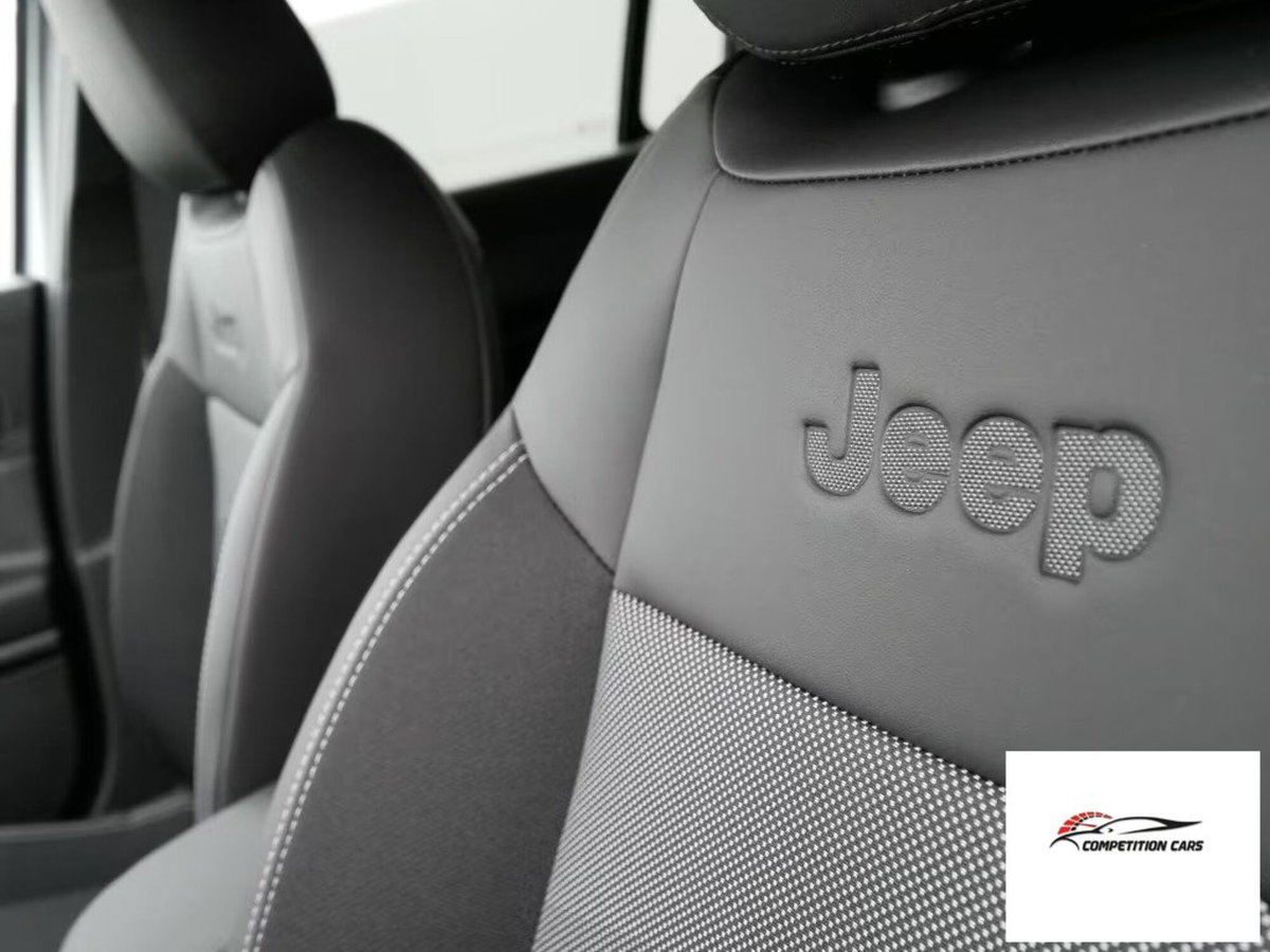 Jeep Avenger 1.2 turbo Summit fwd 100cv (14)