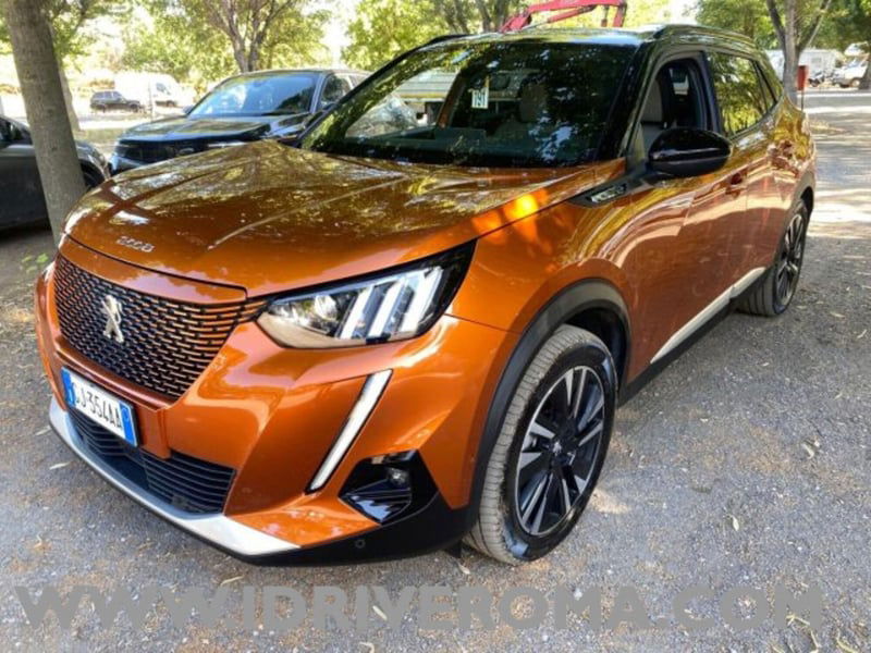 Peugeot 2008 motore elettrico 136 CV GT Pack