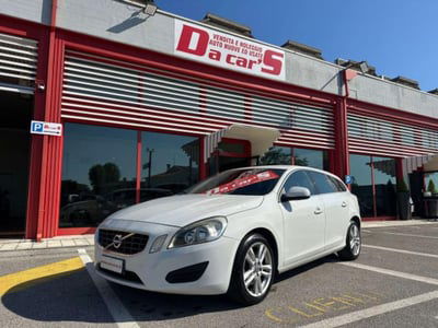 Volvo V60 D4 Geartronic Momentum usata