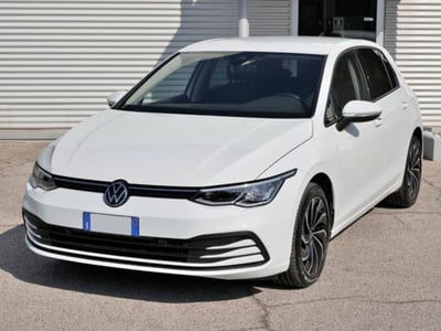 Volkswagen Golf 2.0 tdi Life 115cv usata