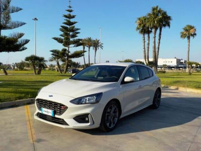 Ford Focus 1.0 EcoBoost Hybrid 125 CV Power. 5p. ST-Line Style nuova