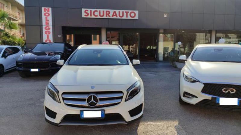 Mercedes-Benz GLA SUV 220 d Automatic 4Matic Premium