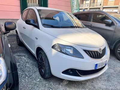 Lancia Ypsilon 1.0 FireFly 5 porte S&S Hybrid Gold Plus usata