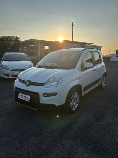 Fiat Panda 1.0 FireFly S&S Hybrid City Life usata