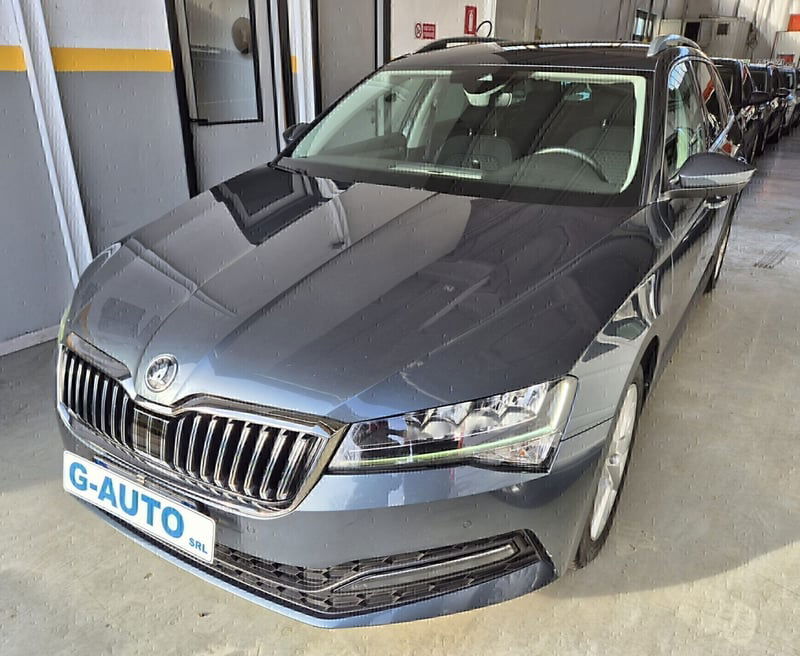 Skoda Superb Station Wagon 2.0 TDI EVO 150 CV SCR DSG Wagon Executive