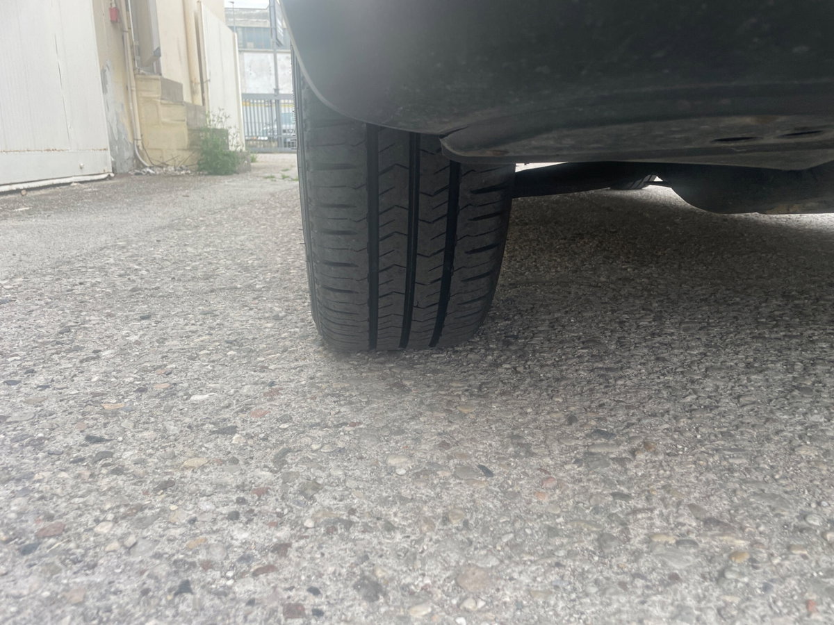 Volkswagen Veicoli Commerciali Transporter Furgone 2.0 TDI 102CV PC Kombi (15)