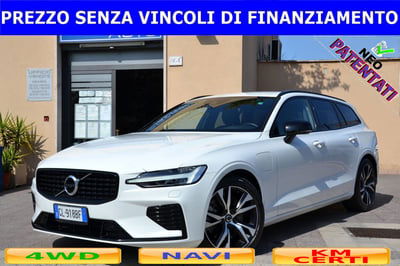 Volvo V60 T6 Recharge AWD Plug-in Hybrid R-design usata