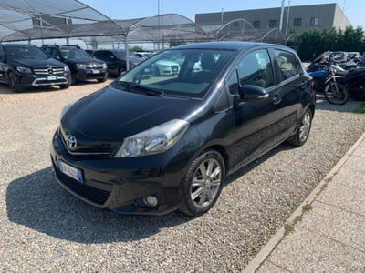 Toyota Yaris 1.D-4D 5 porte Lounge usata