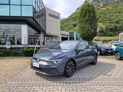 Volkswagen Golf 2.0 TDI 150 CV DSG SCR Life usata