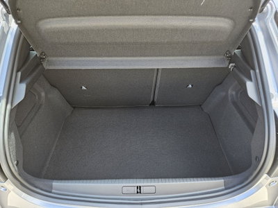 Lancia Ypsilon 1.2 mhev Edizione Cassina e-dct (20)