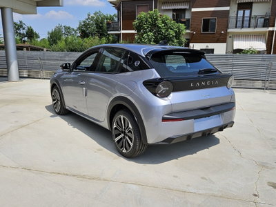 Lancia Ypsilon 1.2 mhev Edizione Cassina e-dct (7)