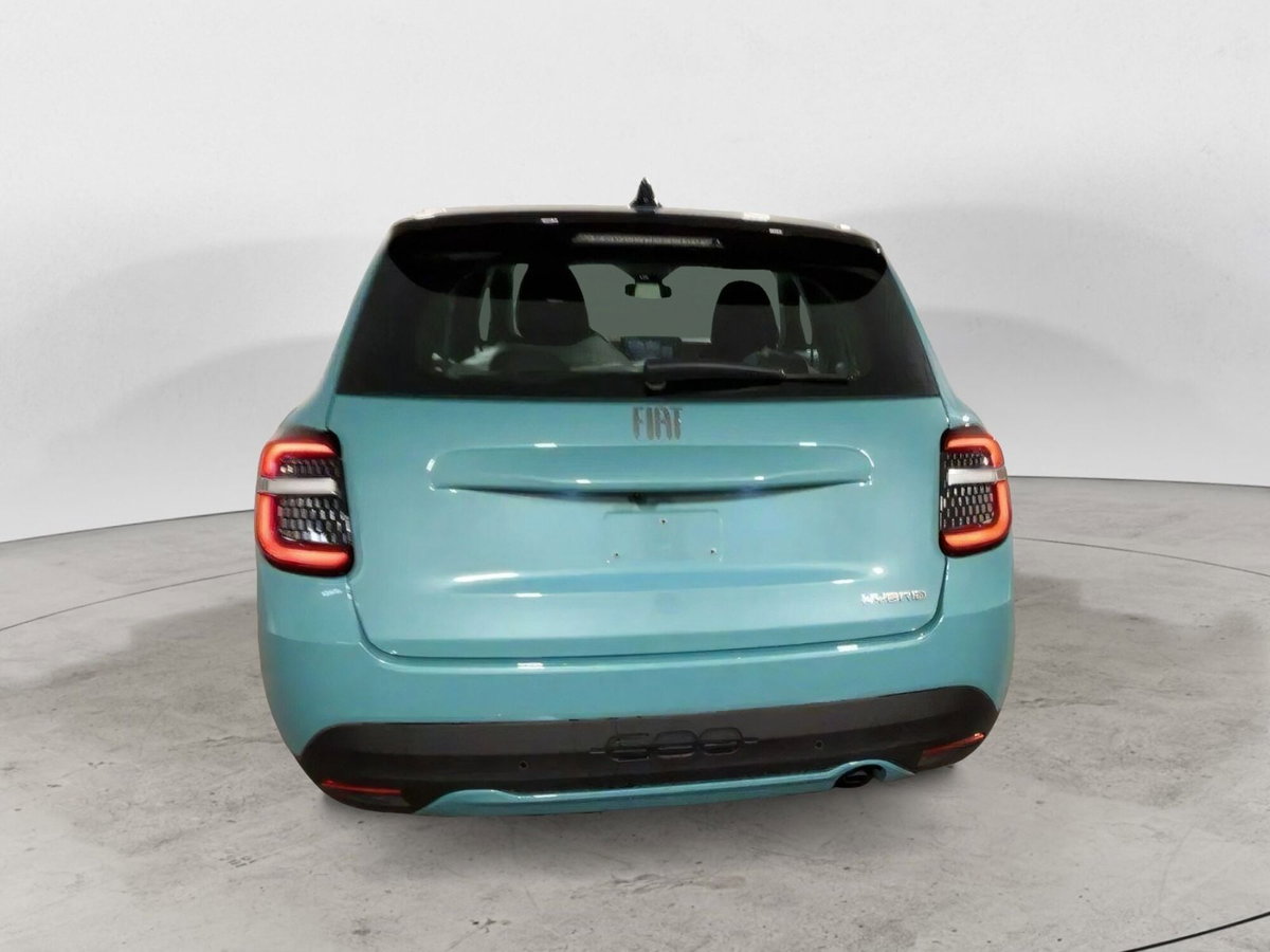 Fiat 600 1.2 hybrid 110cv auto (5)