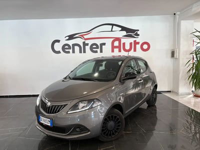 Lancia Ypsilon 1.0 FireFly 5 porte S&S Hybrid UnYca usata