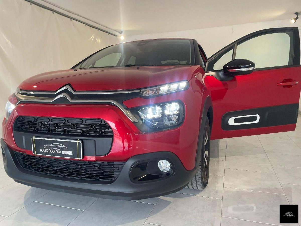Citroen C3 PureTech 110 S&S Elle (5)