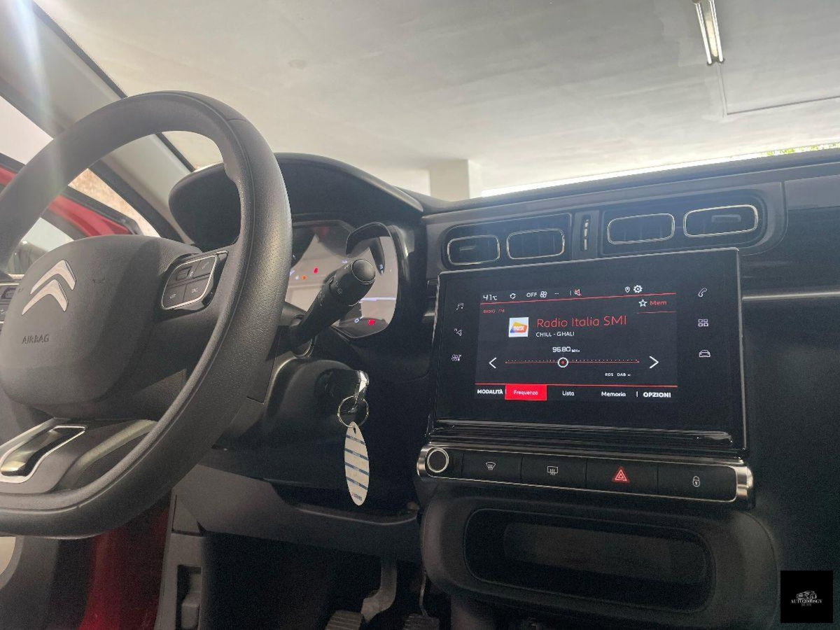 Citroen C3 PureTech 110 S&S Elle (14)