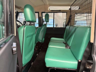 Land Rover Defender 90 3.5 V8 Station Wagon County (14)