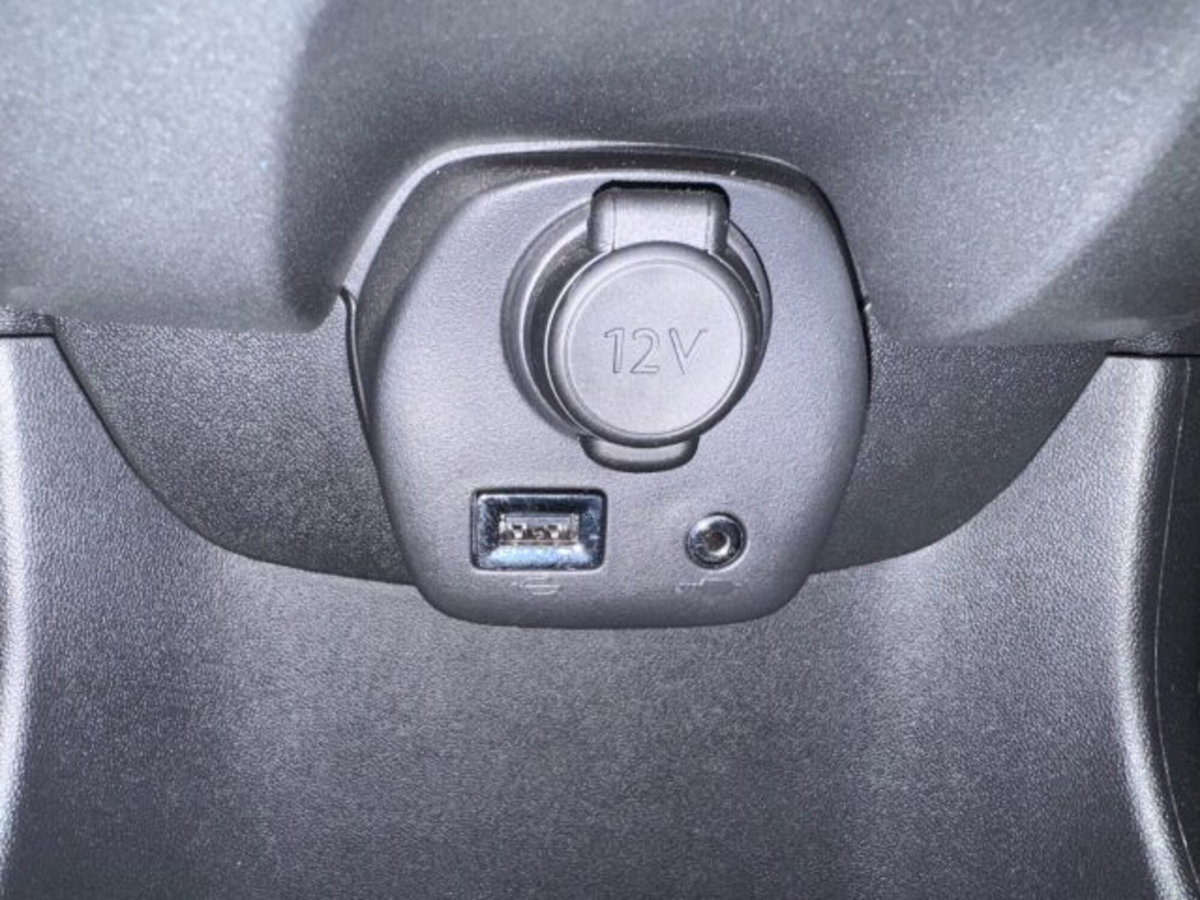 Toyota Aygo Connect 1.0 VVT-i 72 CV 5 porte x-cool (18)