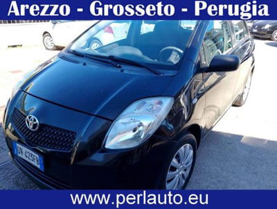 Toyota Yaris 1.0 5 porte Sol usata
