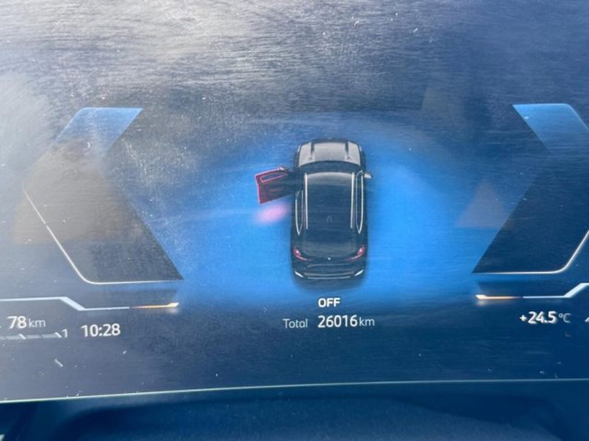 BMW X1 sDrive 18i xLine (11)