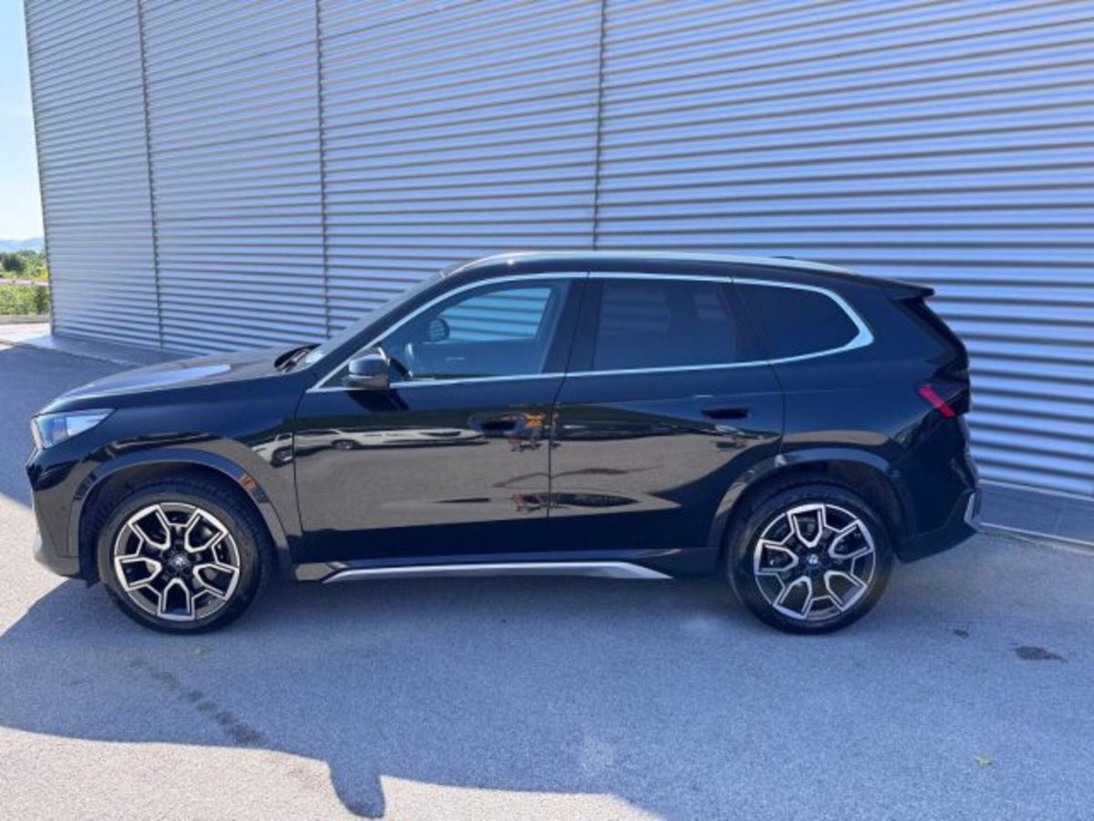 BMW X1 sDrive 18i xLine (8)