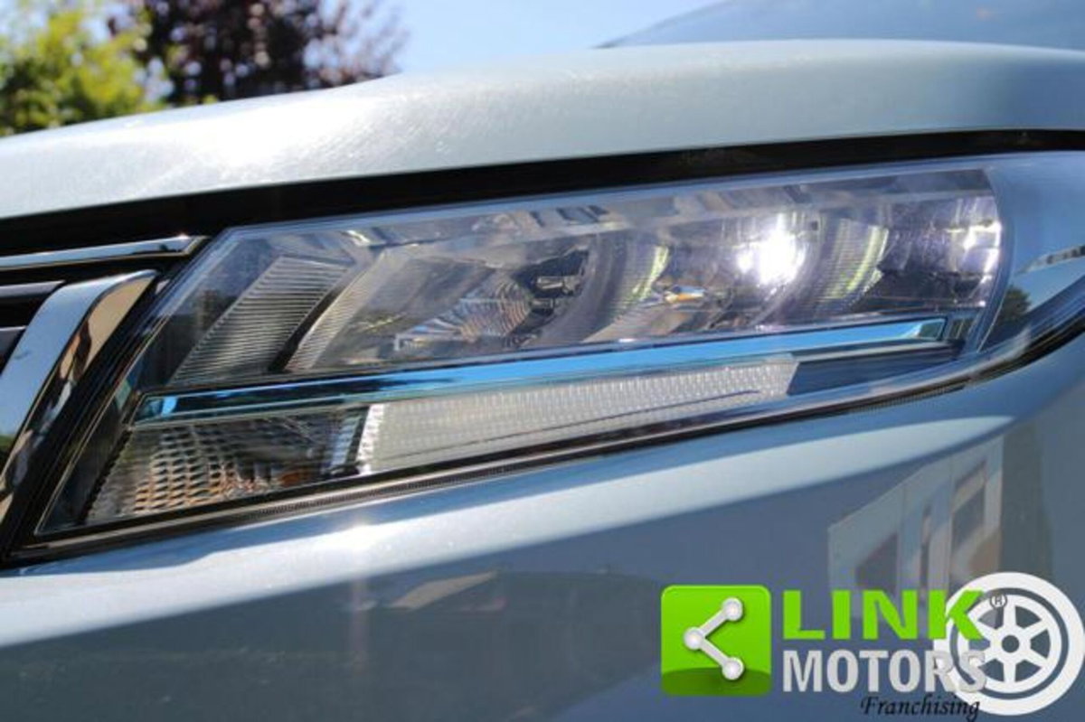 Suzuki Vitara 1.5h 140v Starview 2wd auto (10)