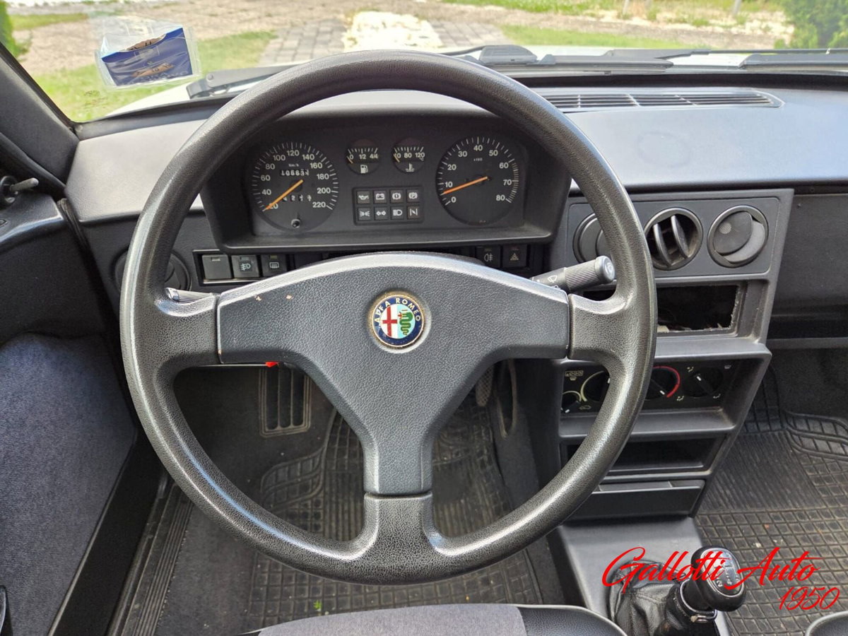 Alfa Romeo 33 1.3 (11)