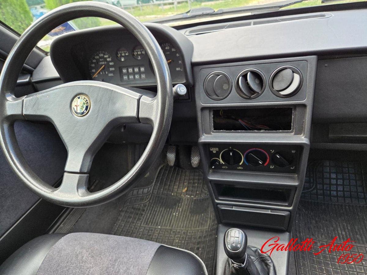 Alfa Romeo 33 1.3 (18)