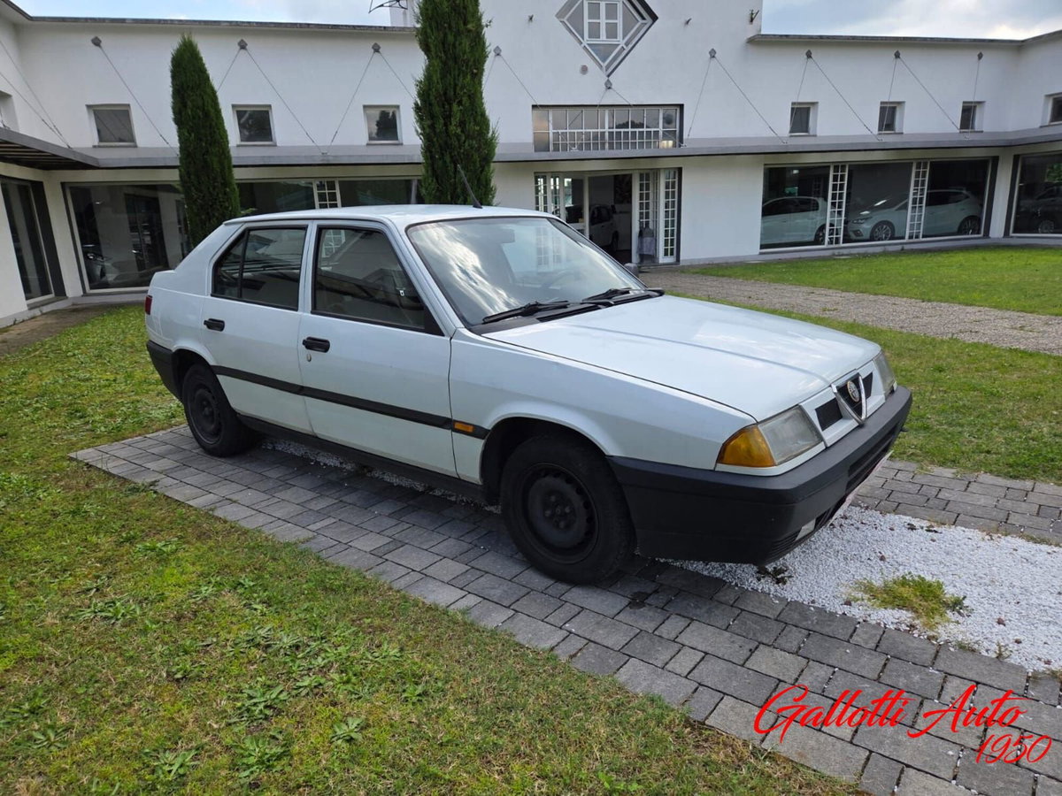Alfa Romeo 33 1.3 (3)