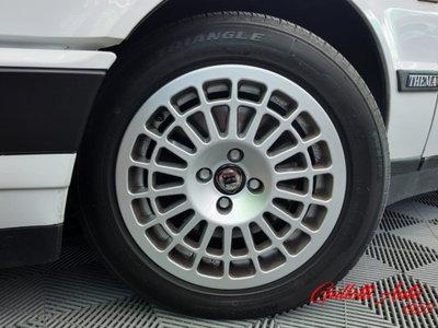 Lancia Thema i.e. turbo 16V (18)