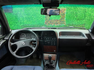 Lancia Thema i.e. turbo 16V (7)