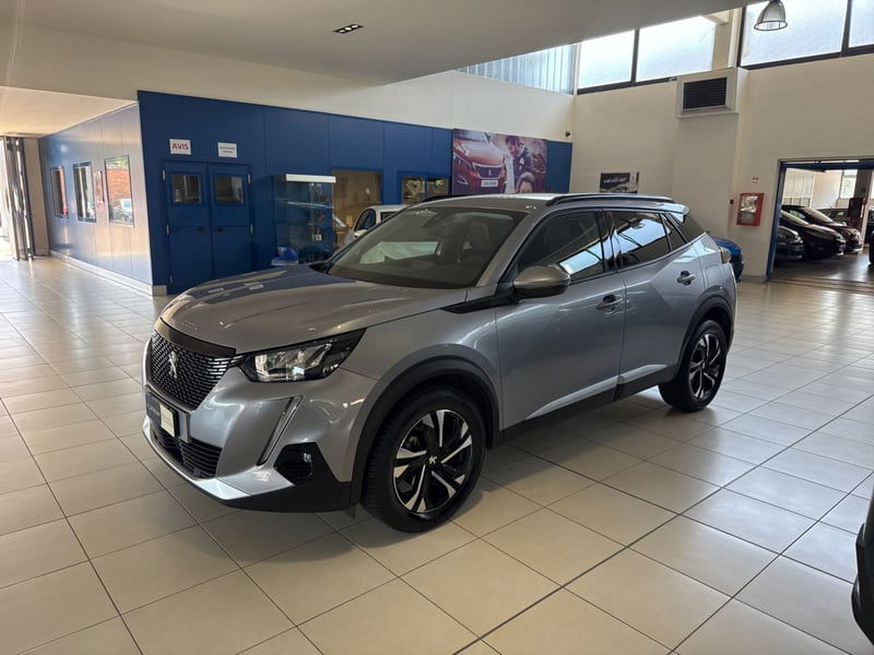 Peugeot 2008 PureTech 100 S&S Allure Pack