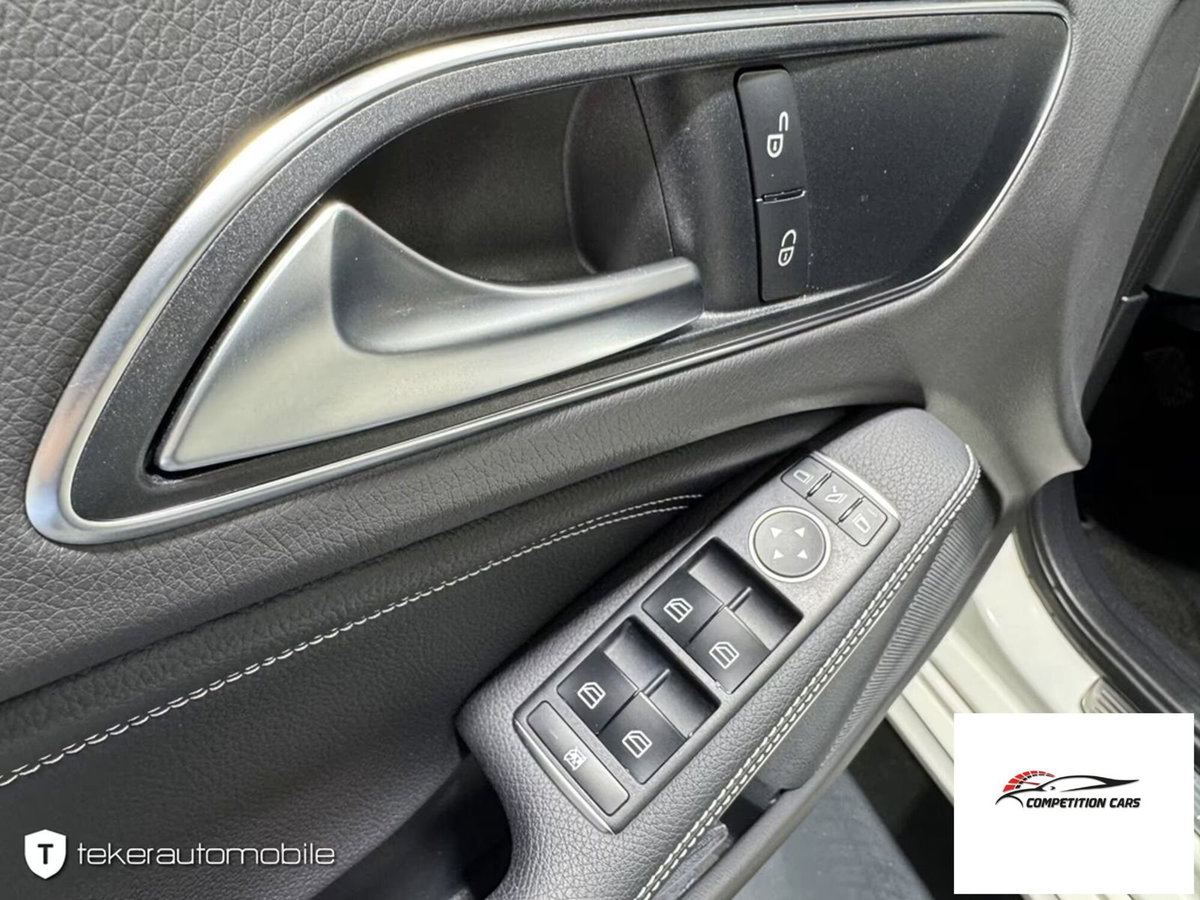 Mercedes-Benz Classe A 180 Sport (9)