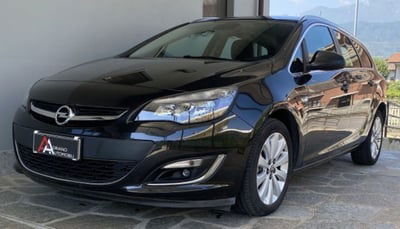 Opel Astra 1.4 Turbo 140CV 5 porte GPL Tech Cosmo usata