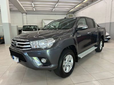Toyota Hilux 2.D-4D 4WD porte Double Cab Lounge