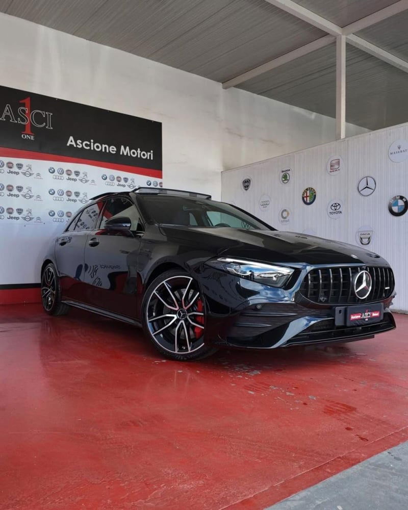 Mercedes-Benz Classe A Sedan 35 4Matic 4p. AMG
