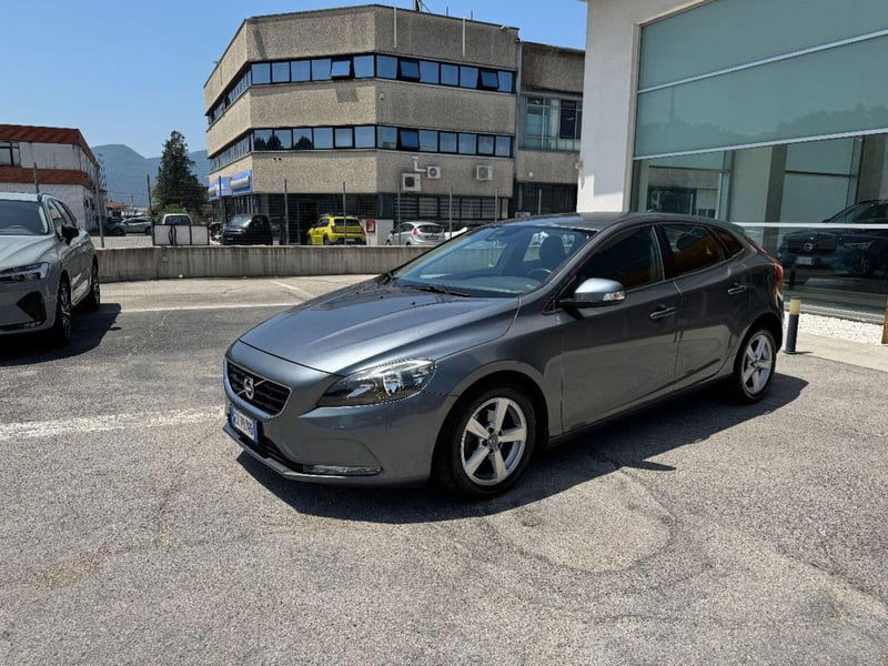 Volvo V40 D2 1.6 Summum
