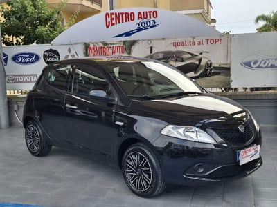 Lancia Ypsilon 1.2 69 CV 5 porte Gold usata