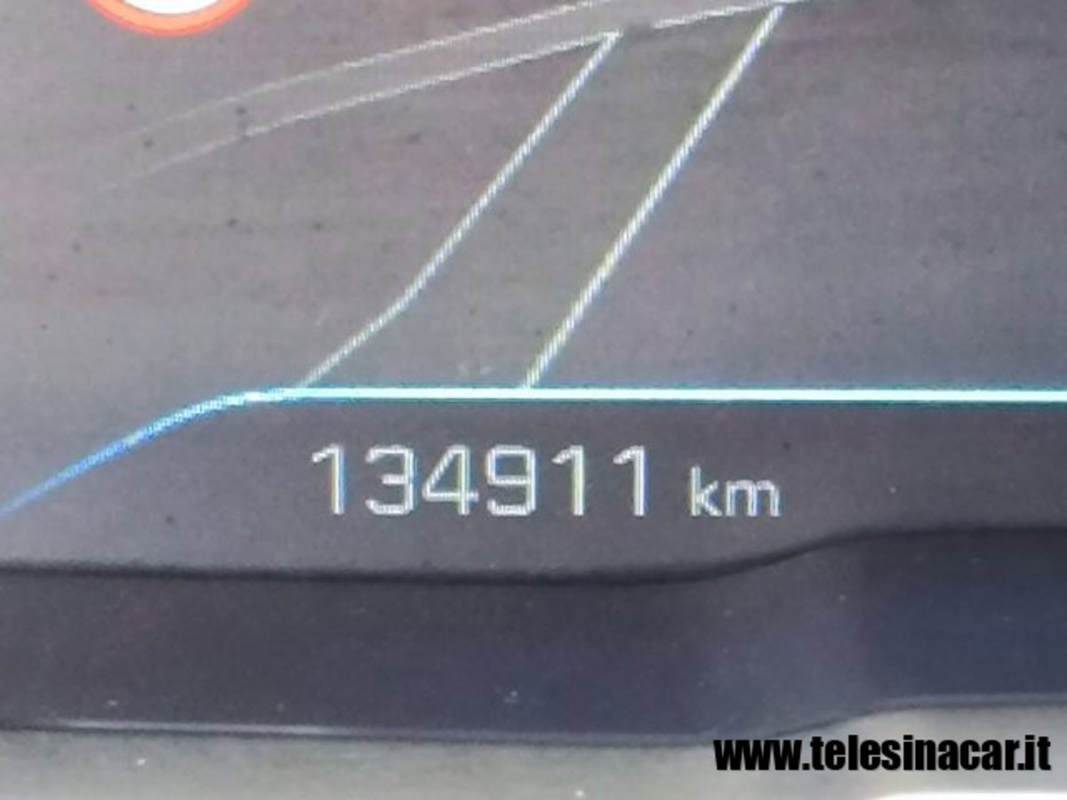 Peugeot 3008 BlueHDi 130 S&S EAT8 GT Pack (10)