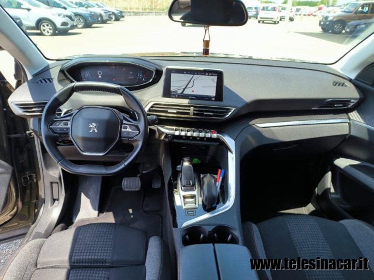 Peugeot 3008 BlueHDi 130 S&S EAT8 GT Pack (9)
