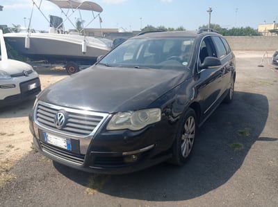 Volkswagen Passat Variant 2.0 16V TDI DSG Comfortline usata