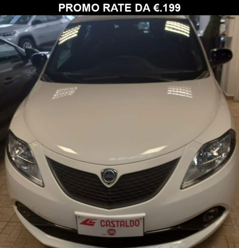 Lancia Ypsilon 1.0 FireFly 5 porte S&S Hybrid Gold Plus