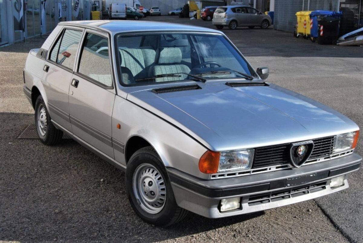 Alfa Romeo Giulietta 1.6 L