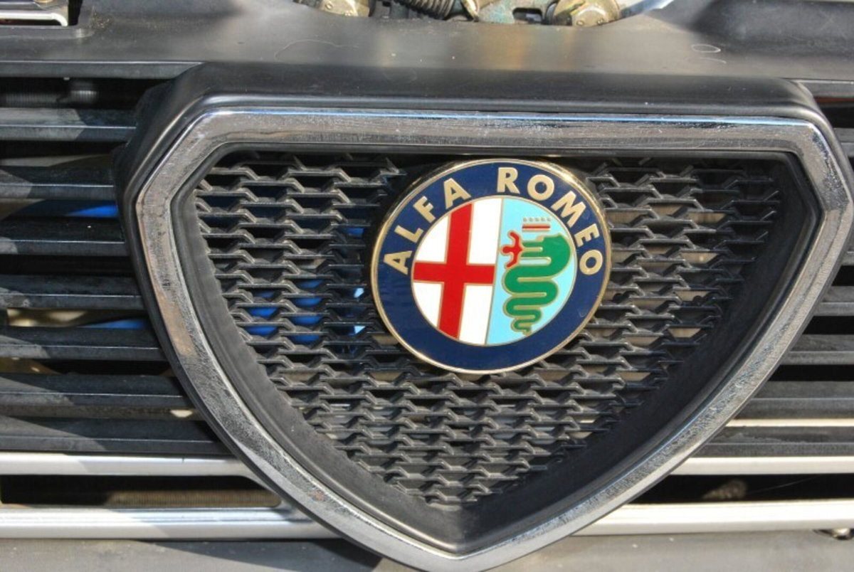 Alfa Romeo Giulietta 1.6 L (13)