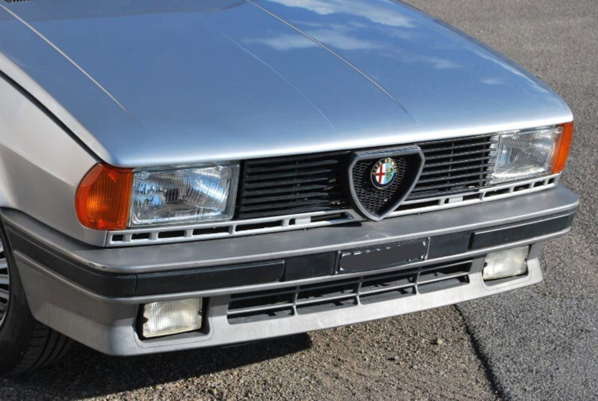 Alfa Romeo Giulietta 1.6 L (8)