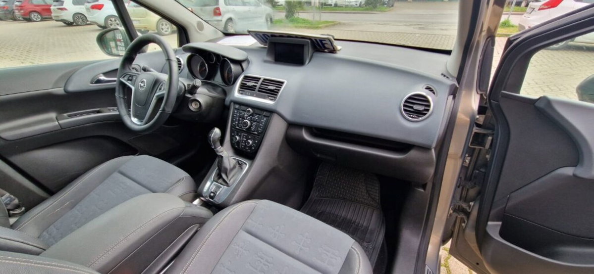 Opel Meriva 1.4 Turbo 120CV Cosmo (4)