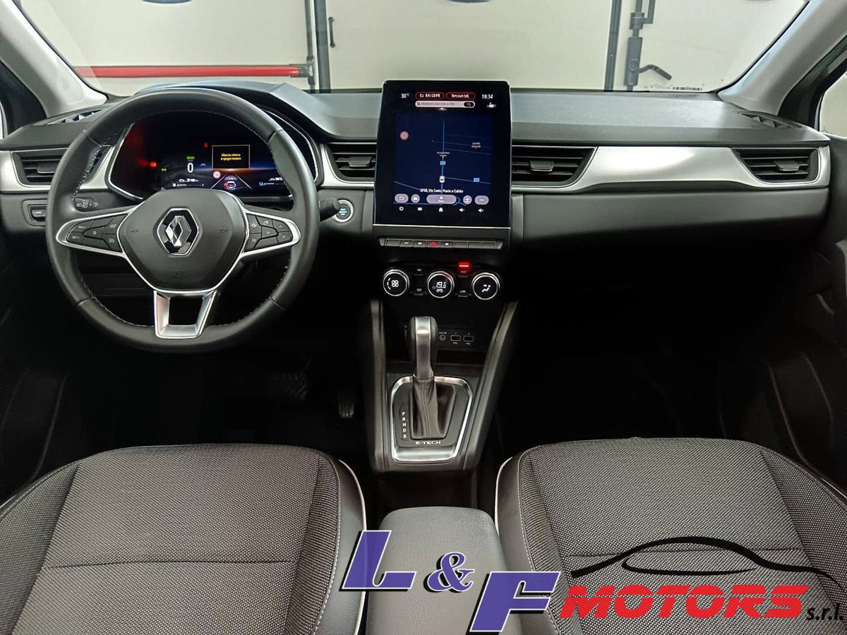 Renault Captur Plug-in Hybrid E-Tech 160 CV Intens (12)